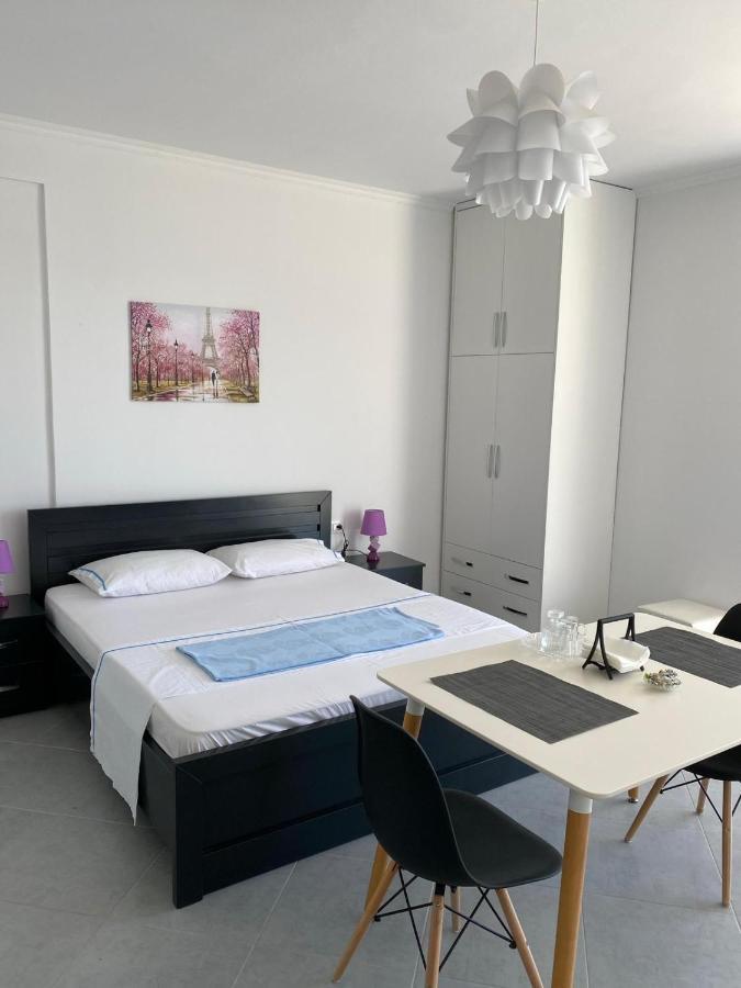 Terrace View Apartments Sarande Ngoại thất bức ảnh
